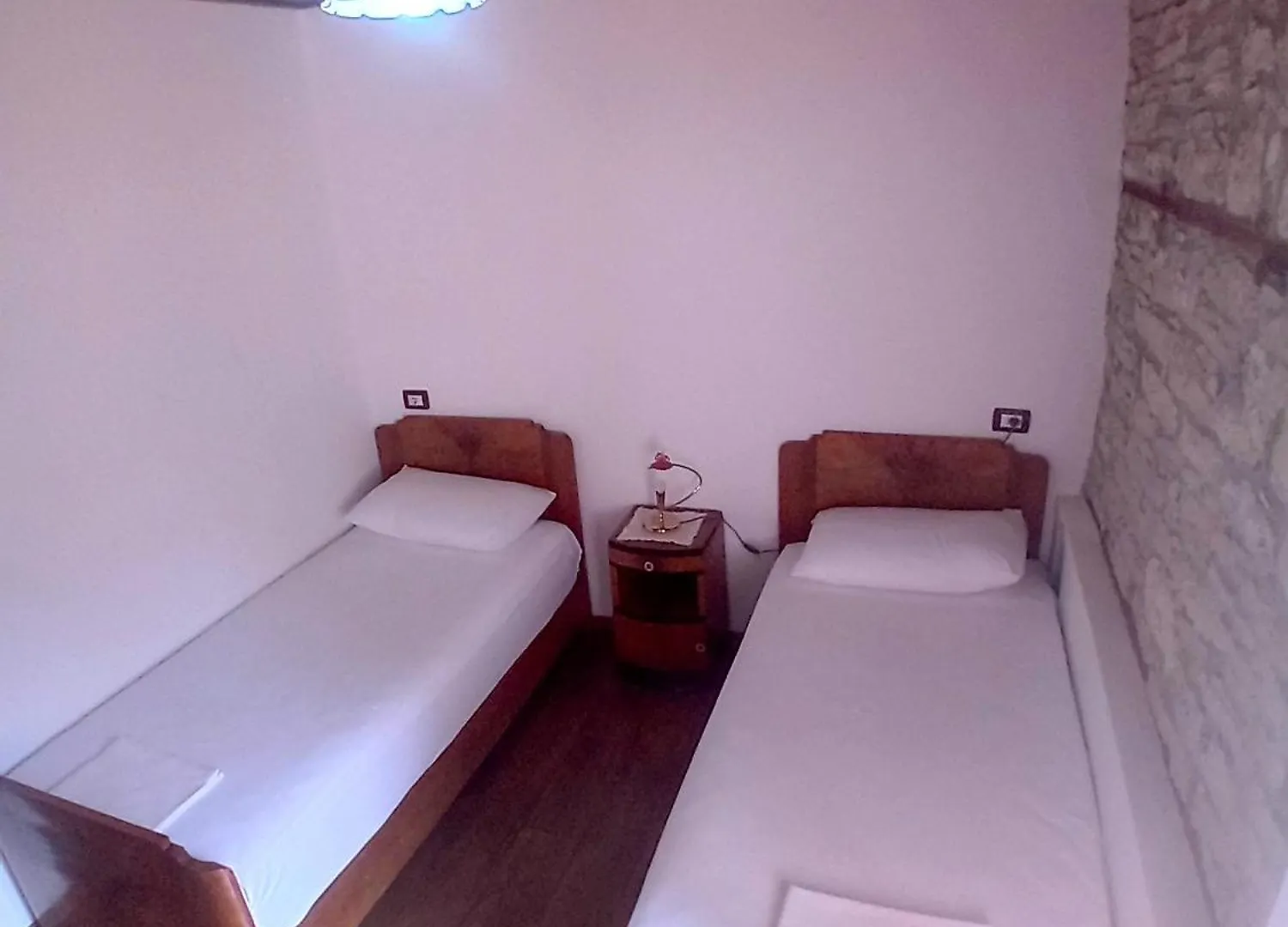 House H Cela Gjirokaster 0*,  Albania