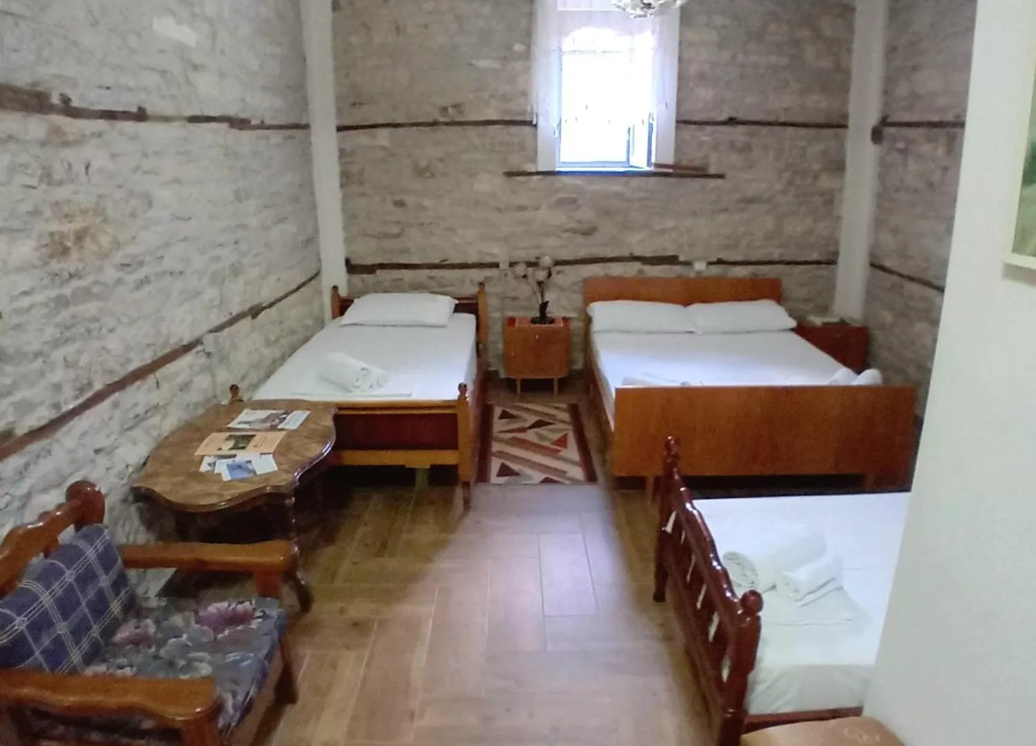 House H Cela Gjirokaster Guest house