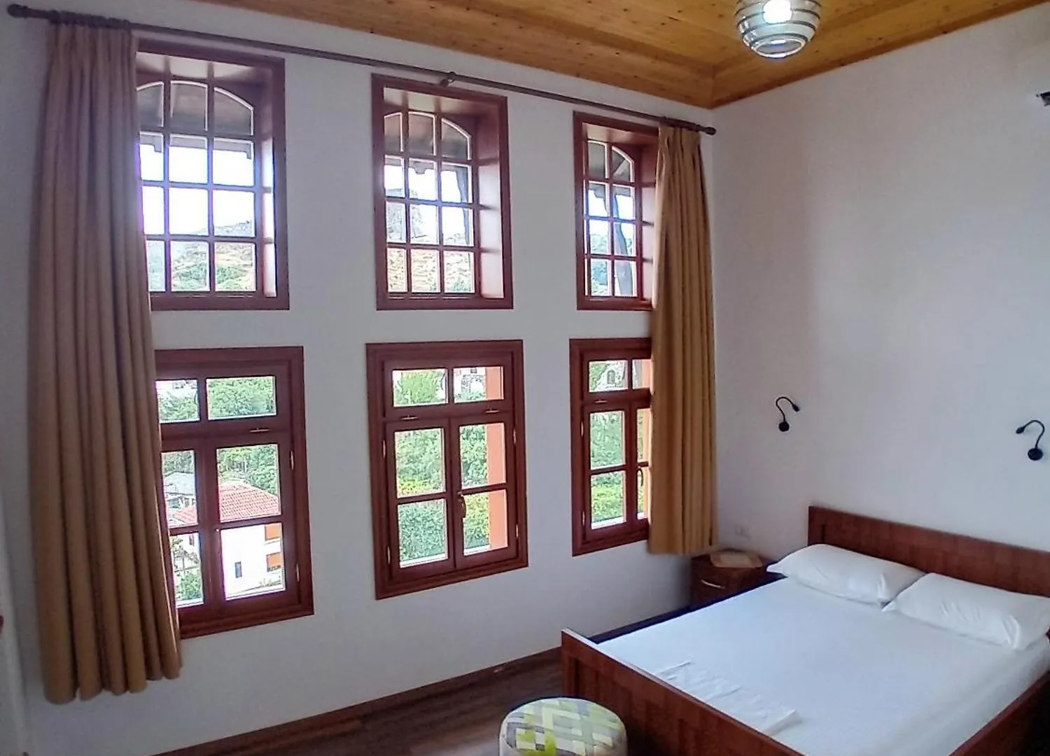 House H Cela Gjirokastra Pensjonat